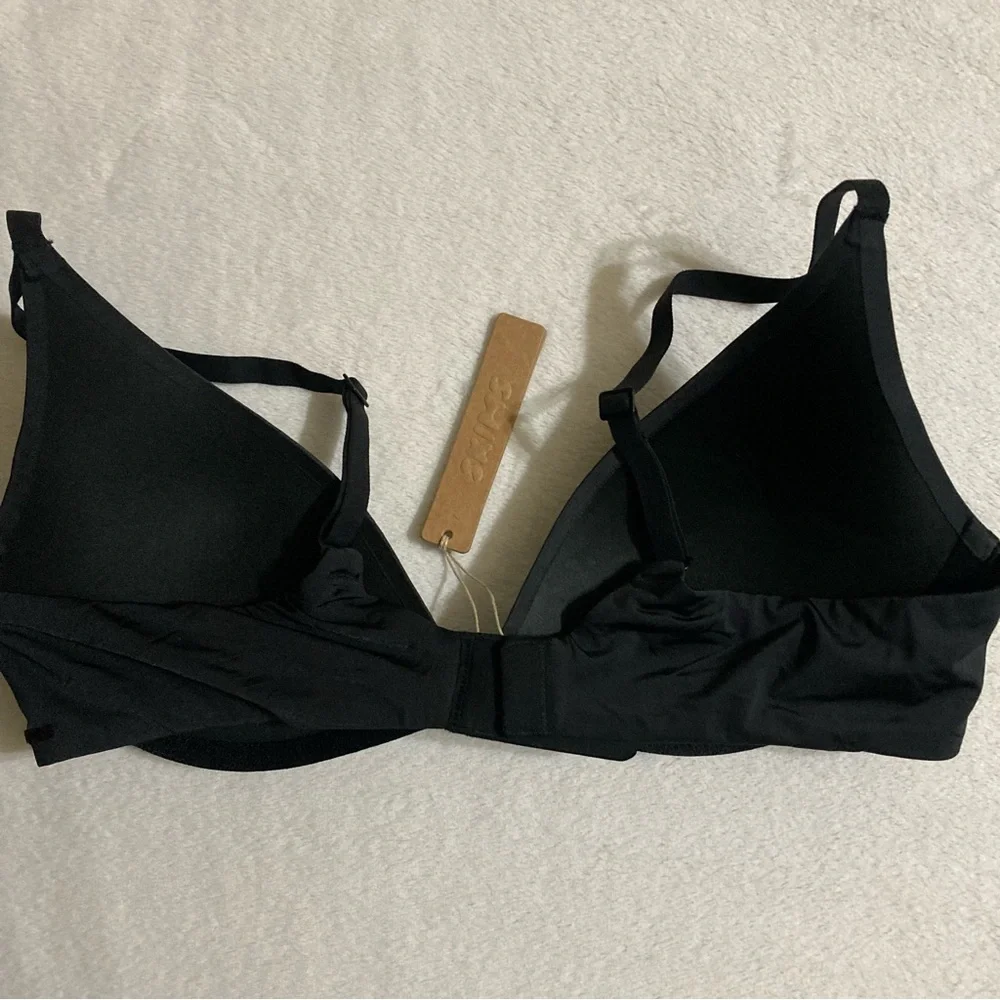 SKIMS Wireless Super Push Up Bra 32A - Picture 4 of 5